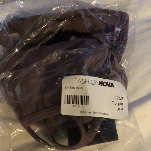 Bikini - Picture 5 of 5